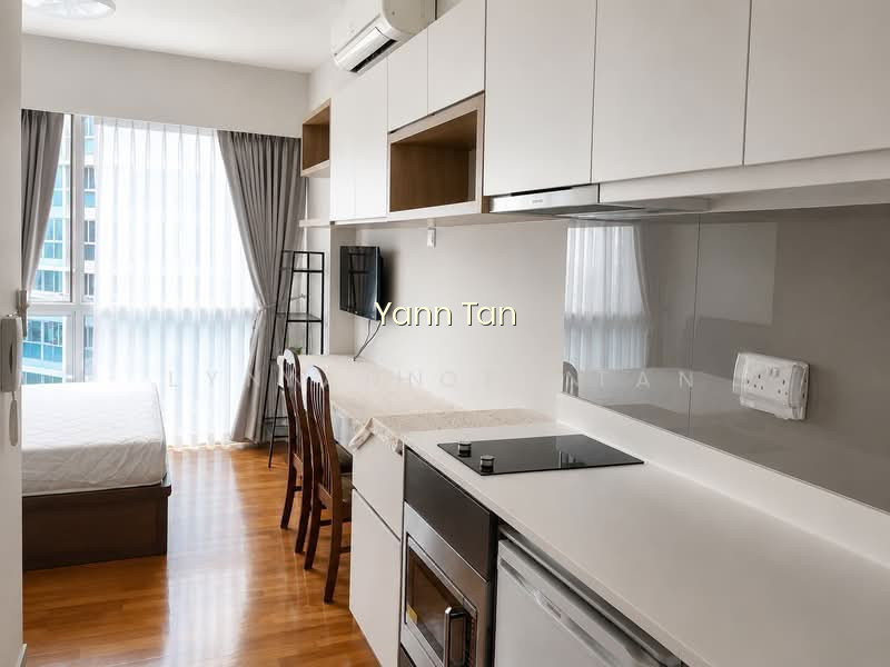 Q BAY RESIDENCES 3