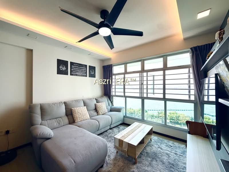 421B NORTHSHORE DRIVE image 1 of 10