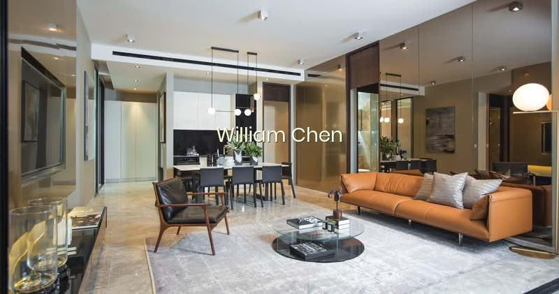 MARTIN MODERN photo 5