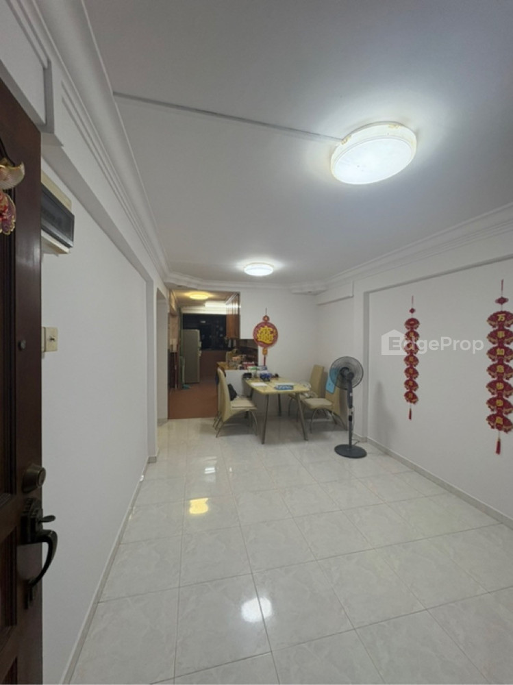 64 CIRCUIT ROAD photo 2