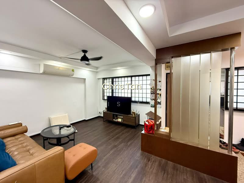 835 HOUGANG CENTRAL image 1 of 10