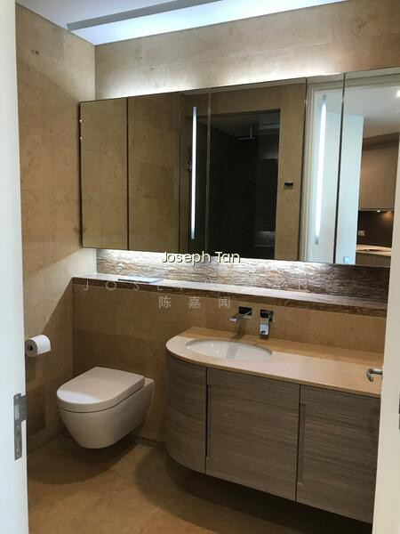 DUO RESIDENCES 10