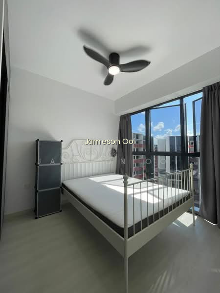Riverfront Residences photo 3