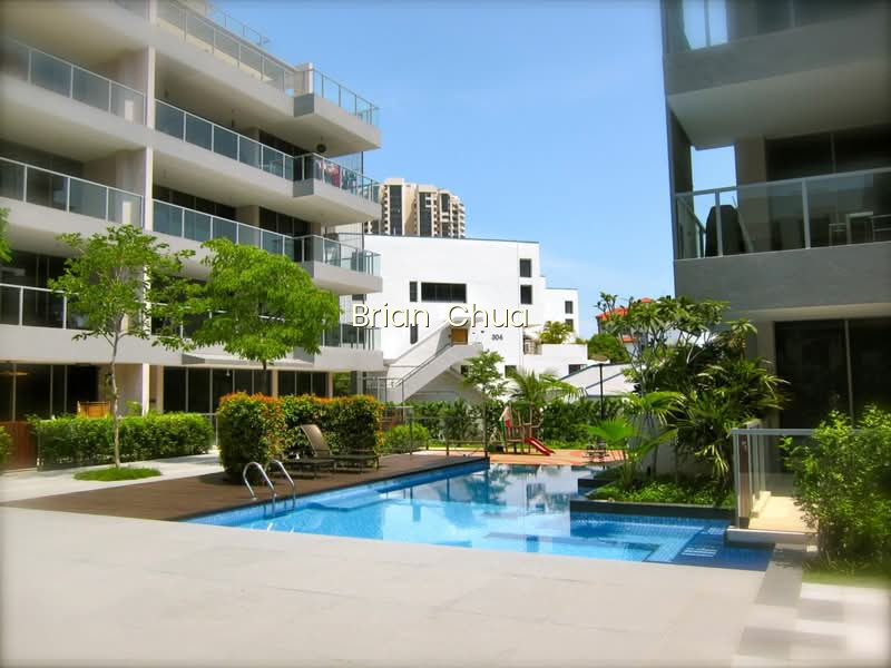BREEZE BY THE EAST 8