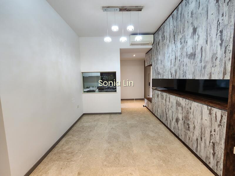STRATUM 6