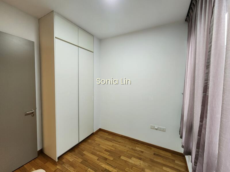 STRATUM 7