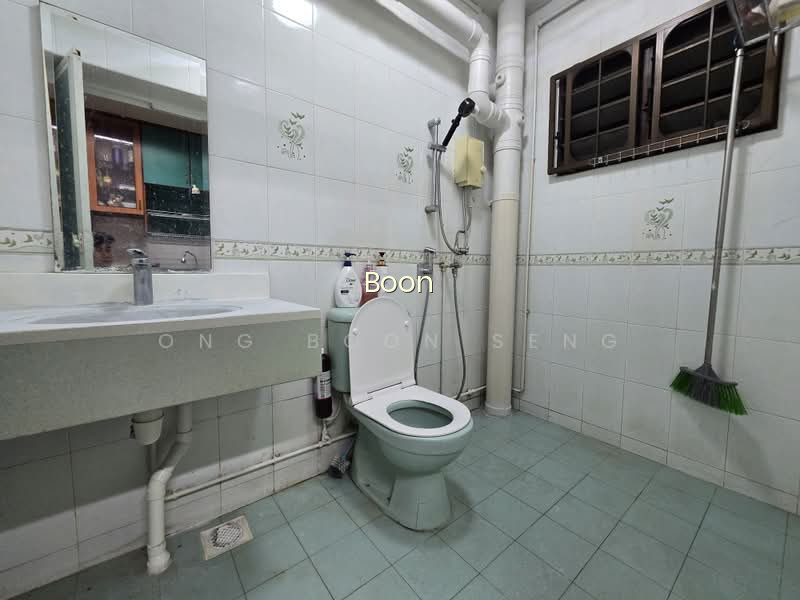 542 WOODLANDS DRIVE 16 photo 3