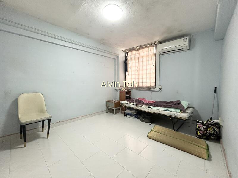 16 EUNOS CRESCENT photo 3