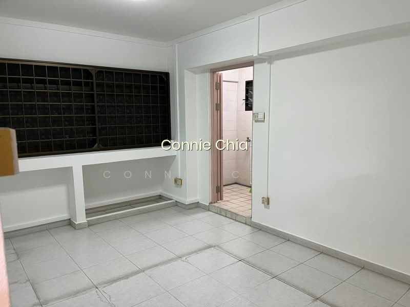 941 HOUGANG STREET 92 image 1 of 10