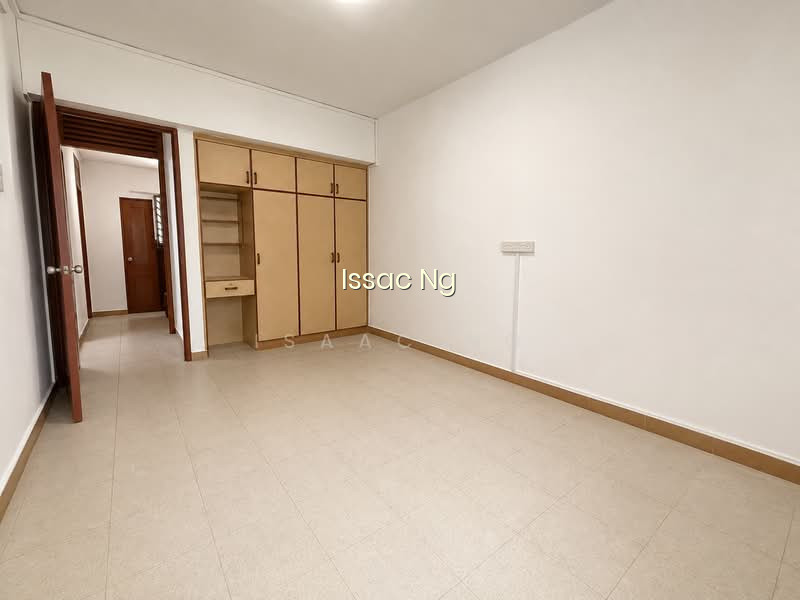 166 TAMPINES STREET 12 photo 4