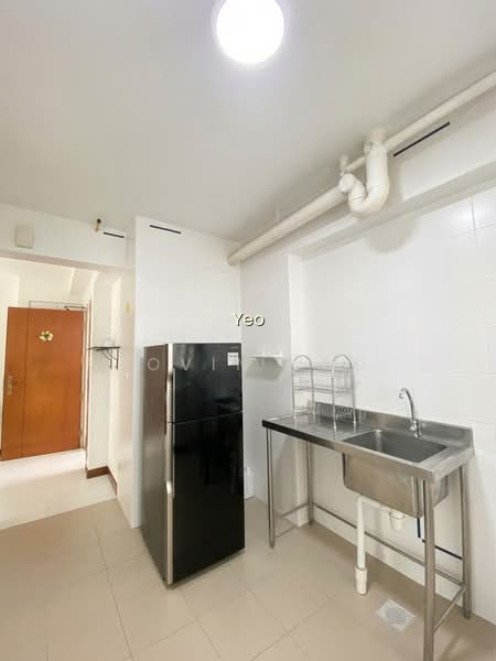 547D SEGAR ROAD photo 2
