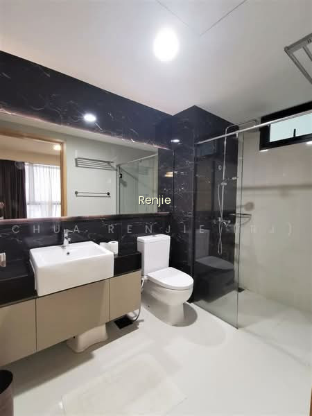 ESPARINA RESIDENCES 7