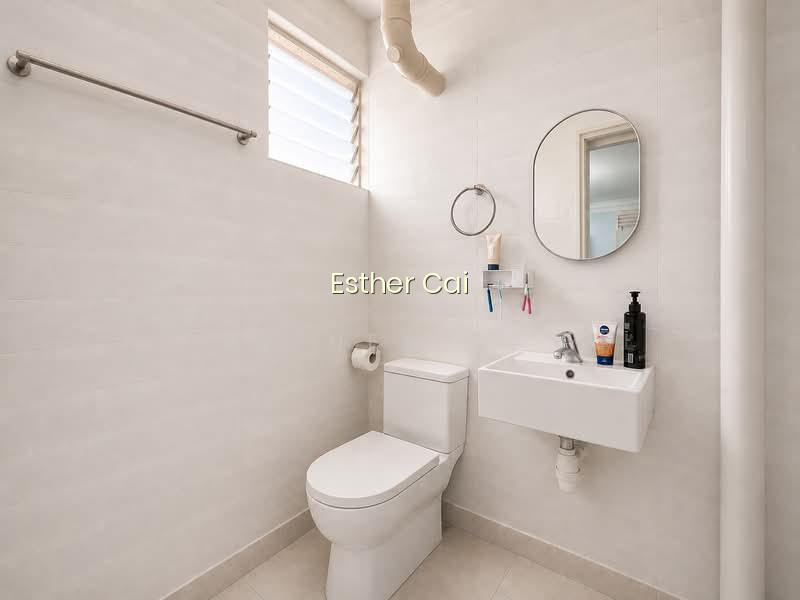 706 YISHUN AVENUE 5 image 1 of 10