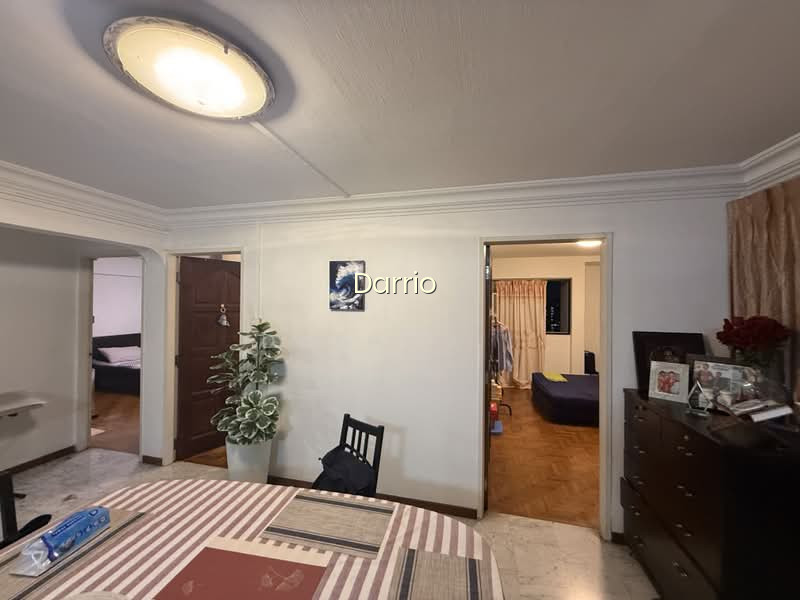 649 HOUGANG AVENUE 8 image 1 of 10