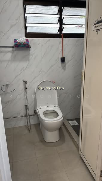 649 WOODLANDS RING ROAD photo 3