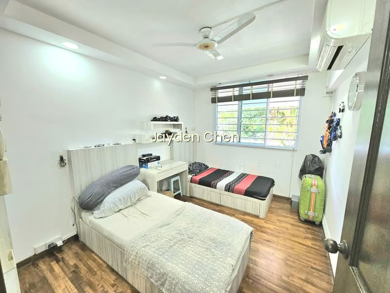 694 HOUGANG STREET 61 photo 2