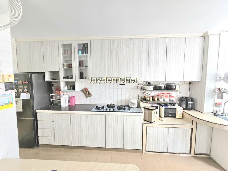 694 HOUGANG STREET 61 photo 3