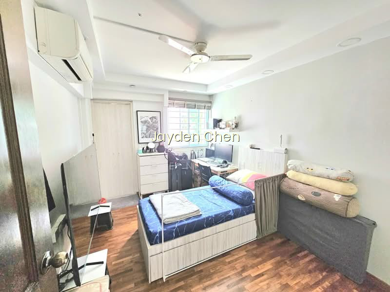 694 HOUGANG STREET 61 photo 4