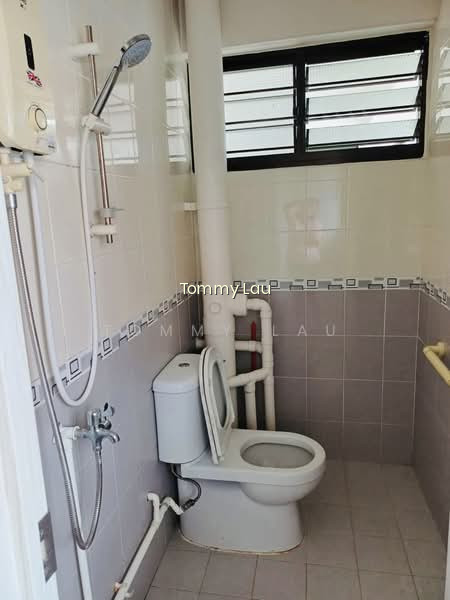 684 HOUGANG AVENUE 8 photo 4