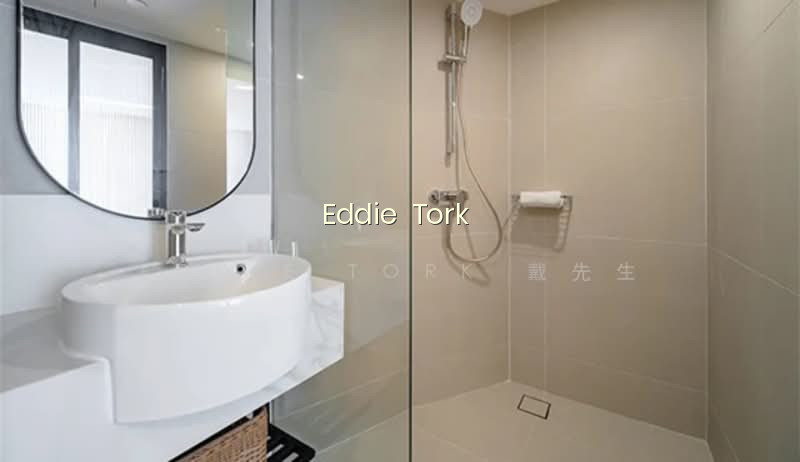 FULLY FURNISHED STUDIOS IN THE HEART OF SINGAPORE 7