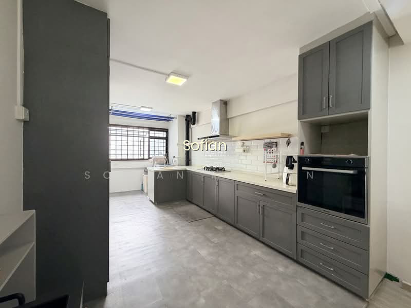 321 UBI AVENUE 1 image 1 of 9
