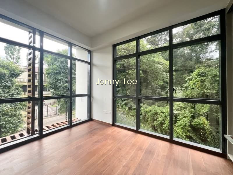 PHOENIX RESIDENCES photo 2