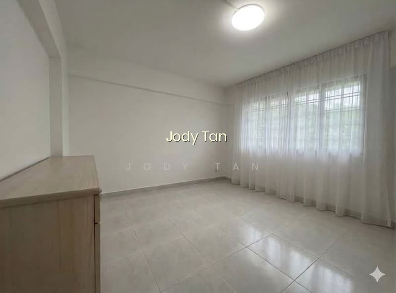 542 SERANGOON NORTH AVENUE 4 photo 4