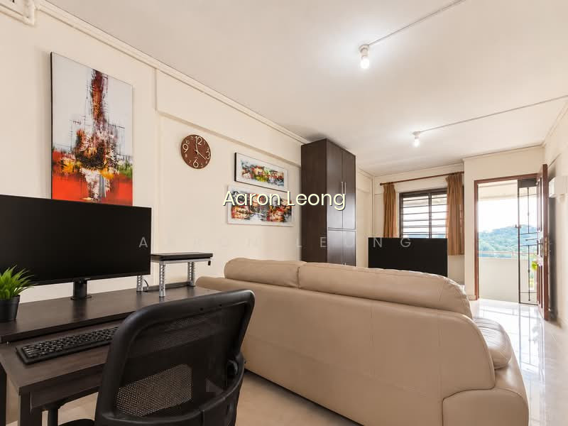 307 CLEMENTI AVENUE 4 photo 2