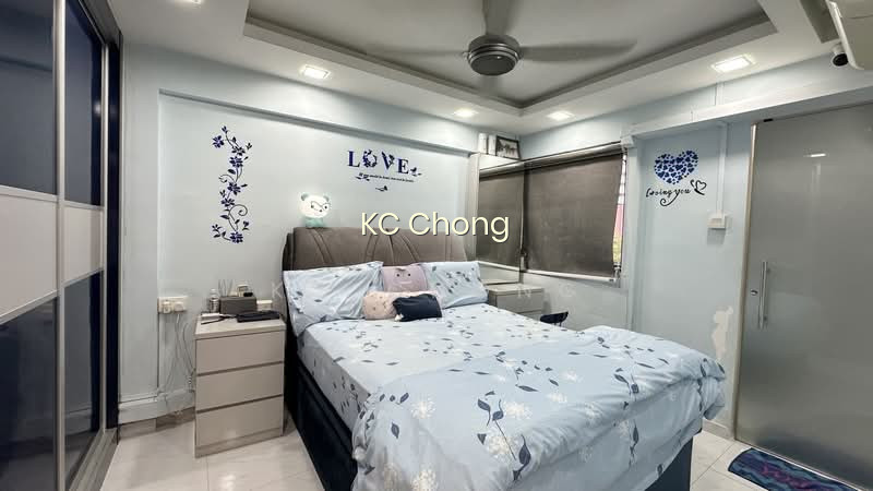 241 JURONG EAST STREET 24 photo 2