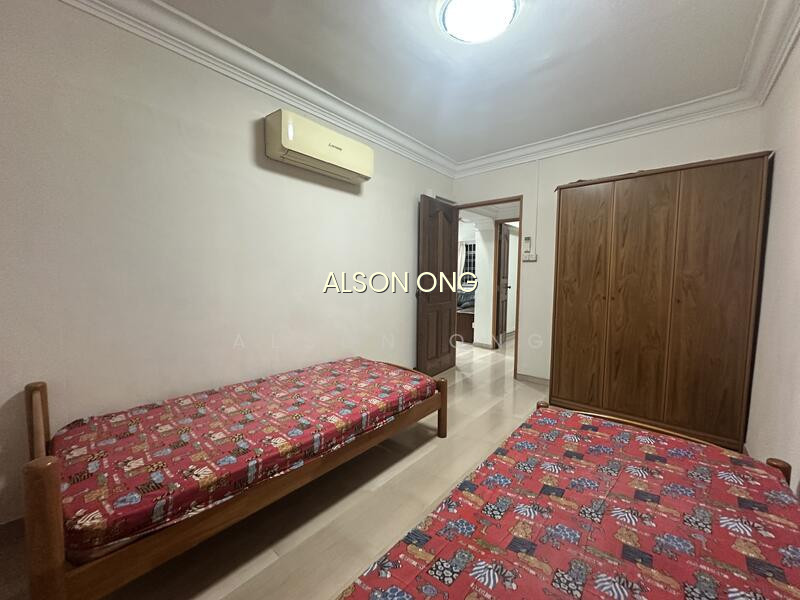 131 RIVERVALE STREET photo 5