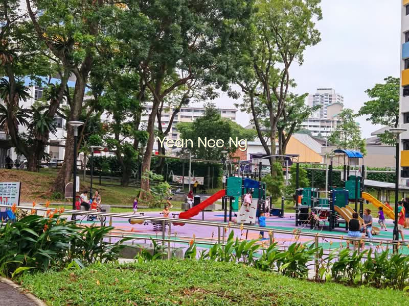 187 BOON LAY AVENUE photo 3