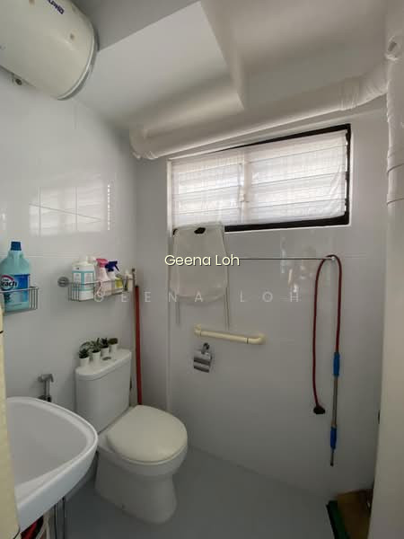 208 BUKIT BATOK STREET 21 image 1 of 4