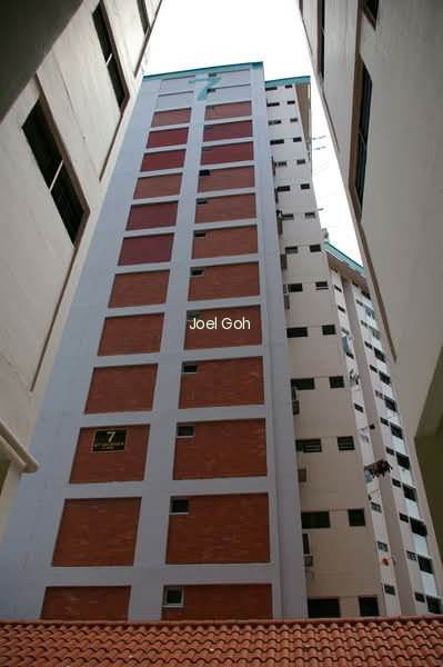 7 SAINT GEORGE'S LANE photo 3