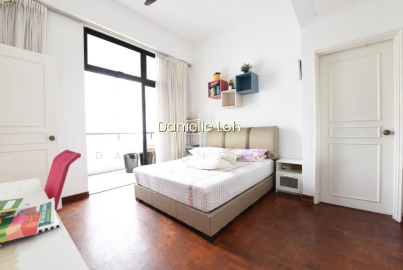 REGENCY PARK 4