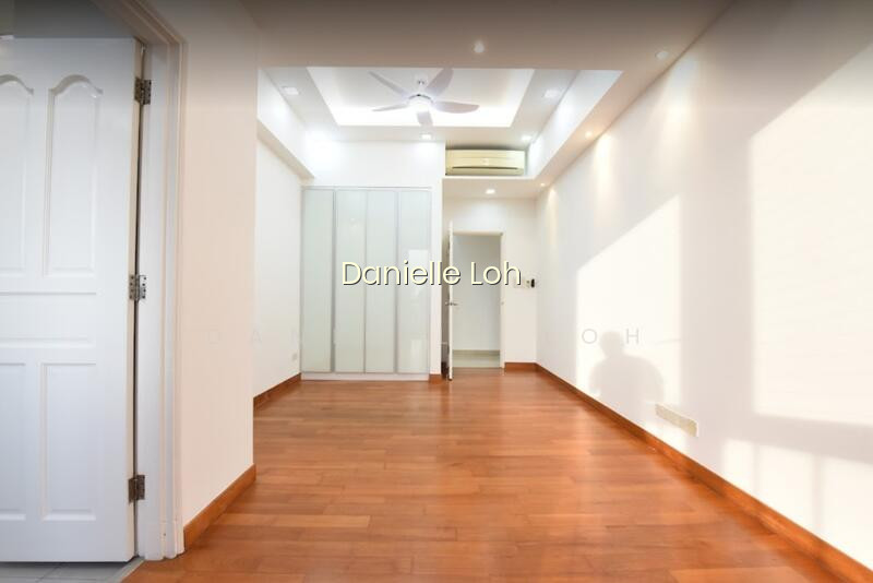 REGENCY PARK 10