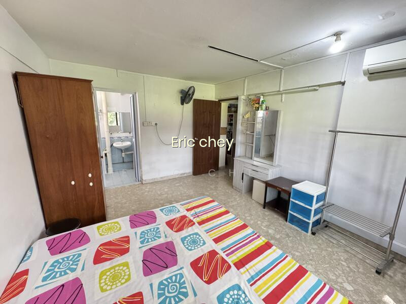 212 JURONG EAST STREET 21 image 1 of 10