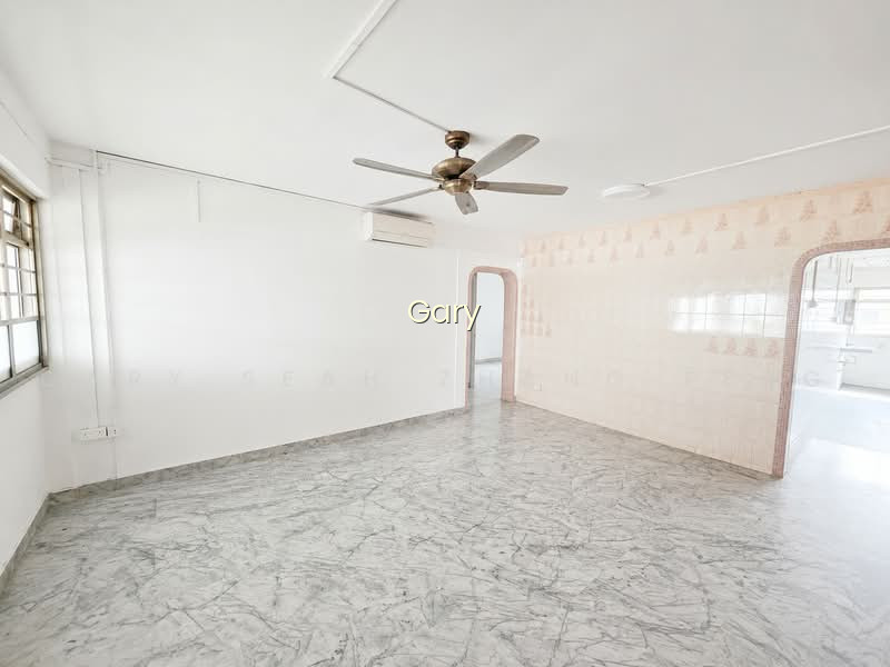 179 ANG MO KIO AVENUE 5 image 1 of 10