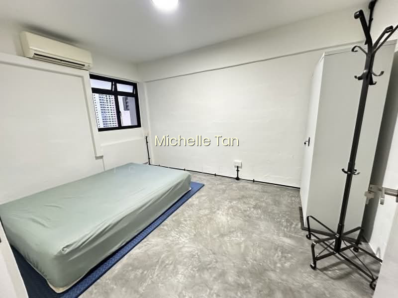 462 CRAWFORD LANE photo 5