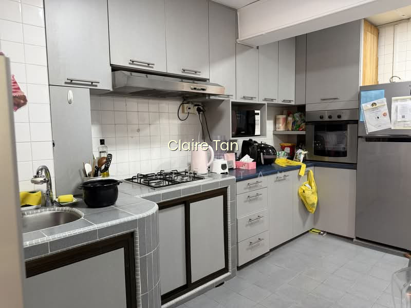 9 HOLLAND AVENUE photo 2