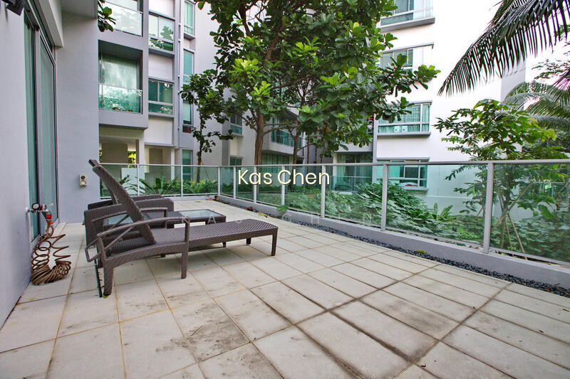 BOTANNIA photo 2