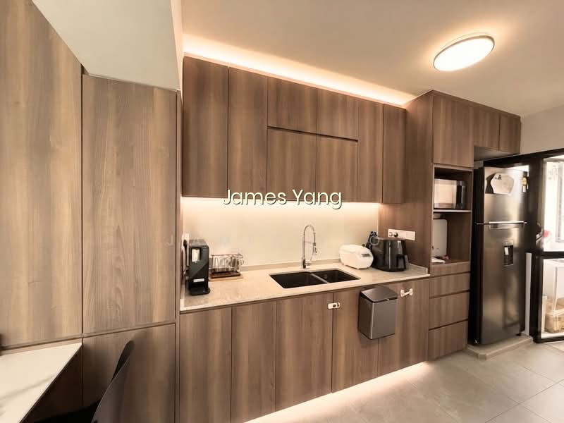 419A Northshore Drive photo 3