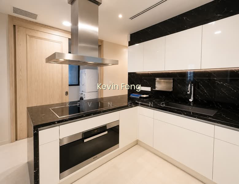 THE RITZ-CARLTON RESIDENCES photo 5