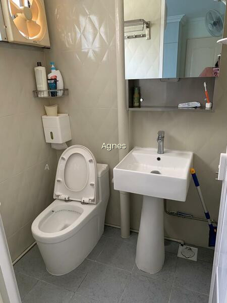160 YISHUN STREET 11 image 1 of 7