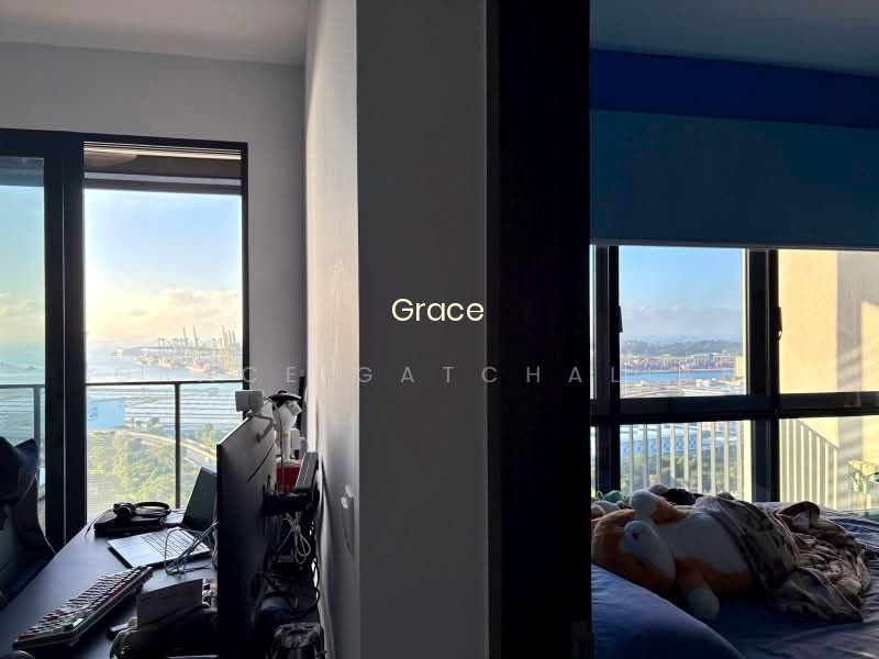 AVENUE SOUTH RESIDENCE 8