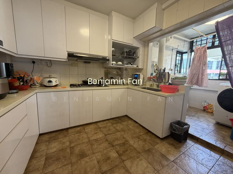682A WOODLANDS DRIVE 62 photo 2