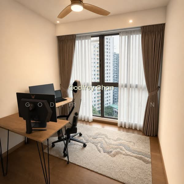 RIVERCOVE RESIDENCES EC photo 3