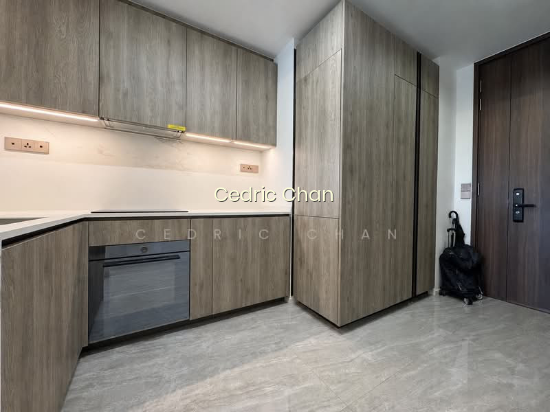 LEEDON GREEN photo 3