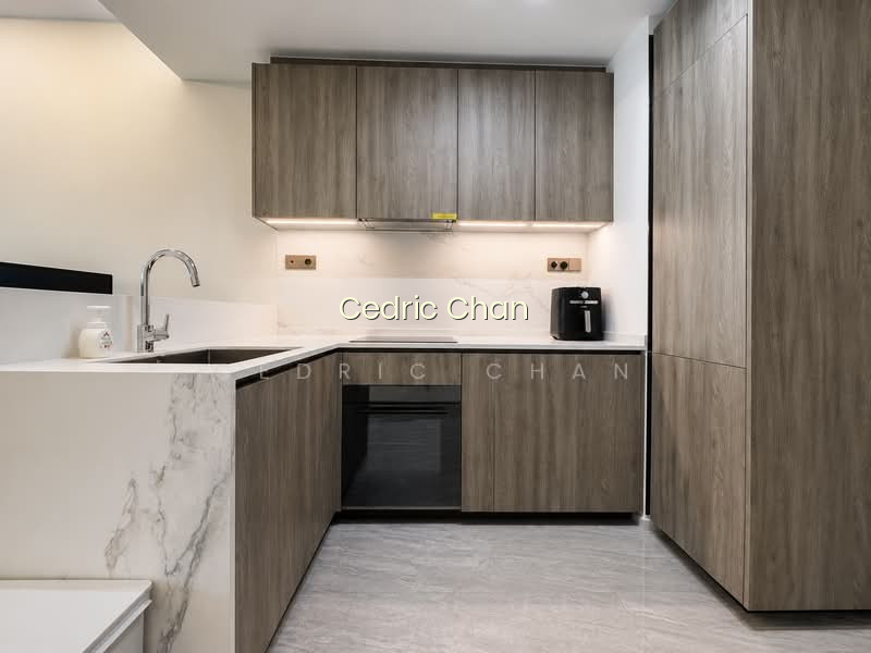 LEEDON GREEN photo 5