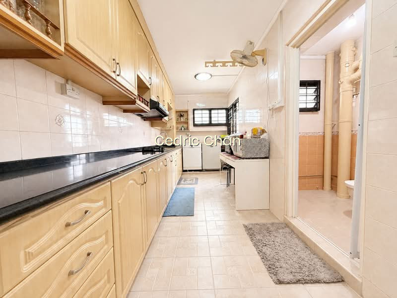 262A COMPASSVALE STREET photo 6