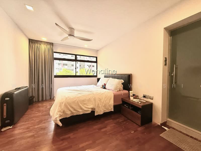 940 HOUGANG STREET 92 photo 3